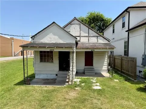 Traditional Shotgun Duplex for Renovation