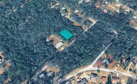 Residential Lot in River Lakes