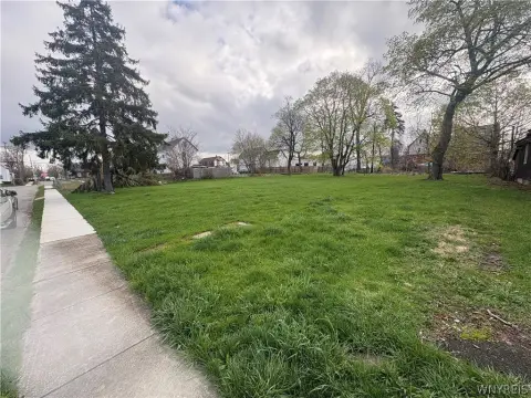 Three Side-by-Side Lots