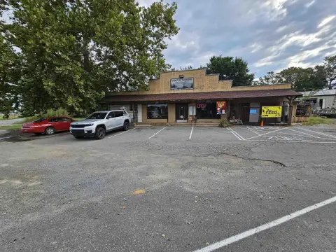 Retail Storefront with Kitchen