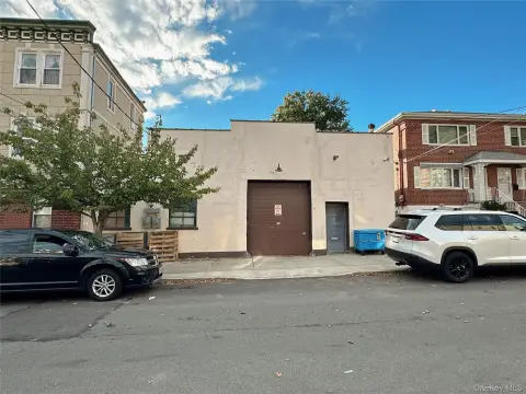 Refrigerated Warehouse Property