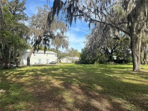 Vacant Commercial Land Approved for Townhomes