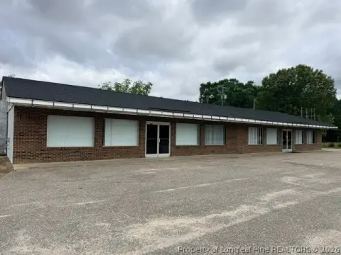Restaurant and Retail Space with Kitchen