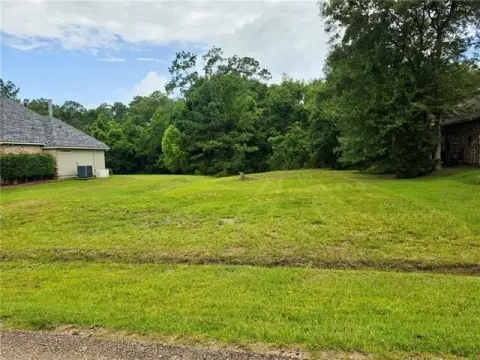 Residential Lot with Wooded Backing