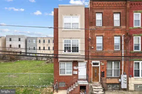 Cash-Flowing Duplex Near Temple University