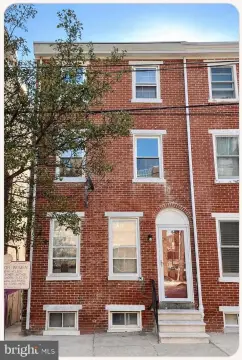 Triplex with Updated Finishes