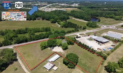 Opelika Commercial Property with Expansion Potential