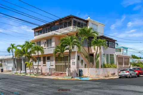 Three-Unit Triplex with Garage
