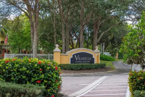 Stuart, FL Multi-Family Unit