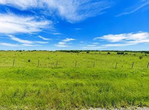 Weimar, TX 14-Acre Tract