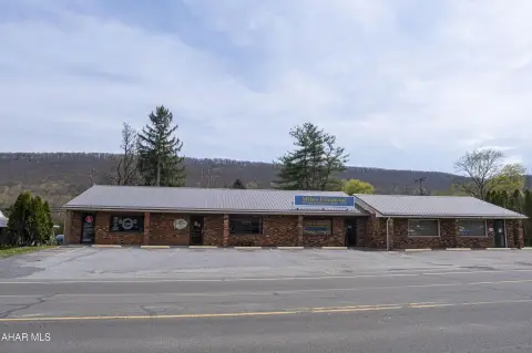 Tyrone Four-Unit Investment Opportunity