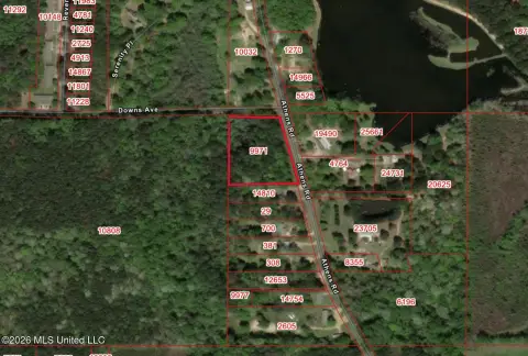 Land Near Downtown Mendenhall