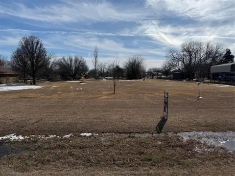 Residential Land in Sanger, TX