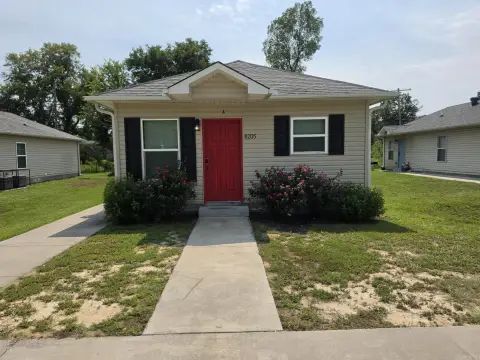 4-Unit Quadplex