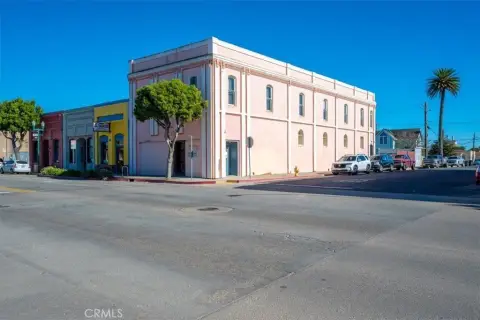 Mixed-Use Building in Guadalupe, CA