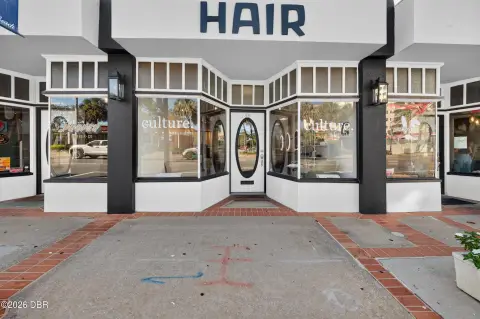 Storefront Salon Space