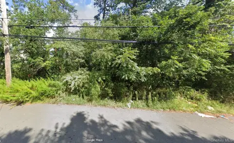 Vacant Land in Wyandanch, NY