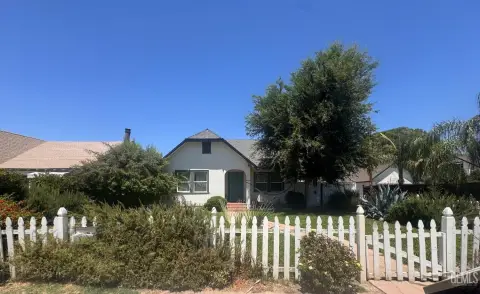 Duplex with Detached Residence