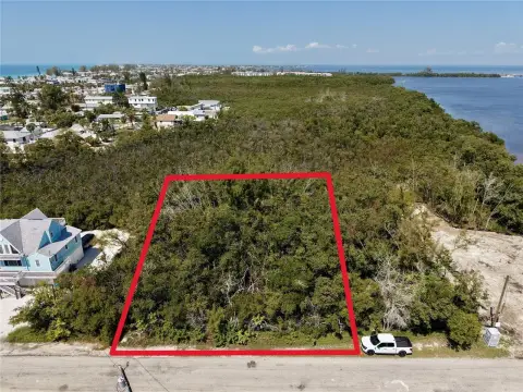 Anna Maria Island Buildable Lot
