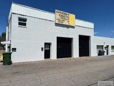 Blackfoot Commercial Space For Rent