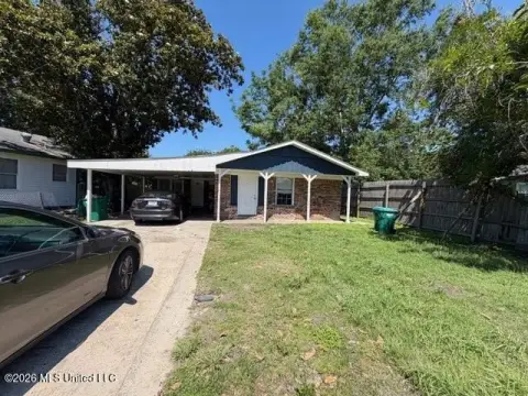 Gulfport Duplex: Investor Opportunity