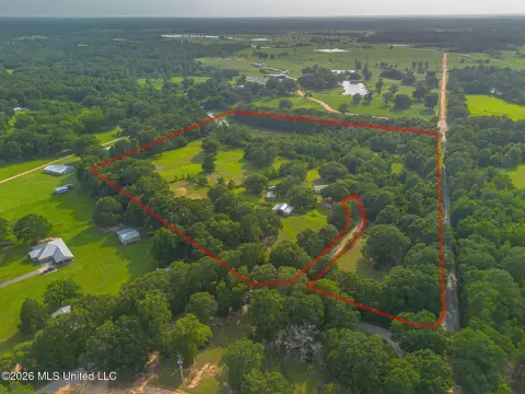 Farm Land with Horse Barn and Pastures