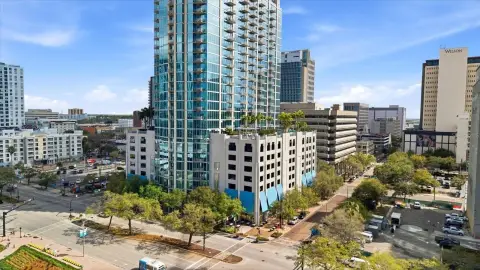 Downtown Tampa Cafe & Bakery