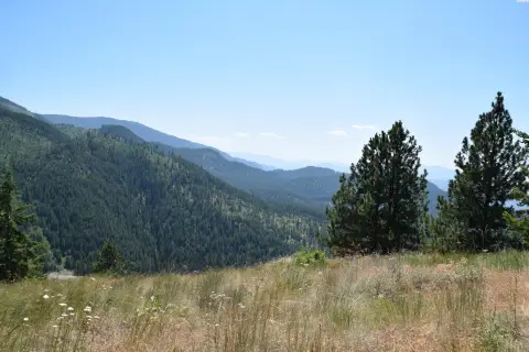 22 Acres with Mountain Views