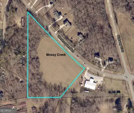 Commercial Land in Tourism Corridor