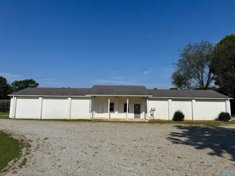 Commercial Space in Athens, Alabama