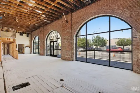 Retail Space with Mezzanine