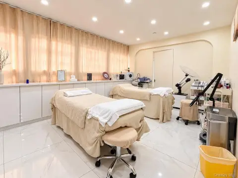 Spa and Wellness Suite