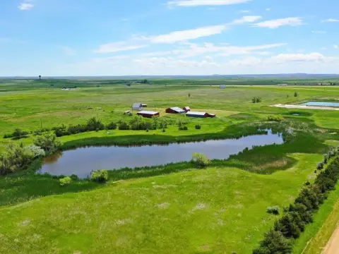 Ranchette with Stock Dams
