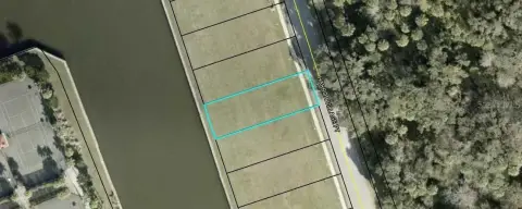 Salt Water Canal Home Site