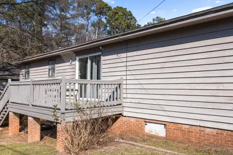 Charming Columbia Home with Deck