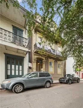 Historic Victorian Apartment Building