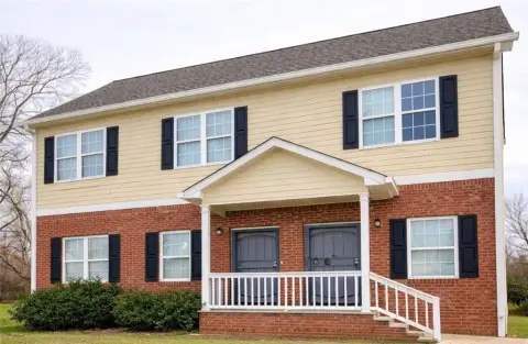 Move-In-Ready Updated Duplex