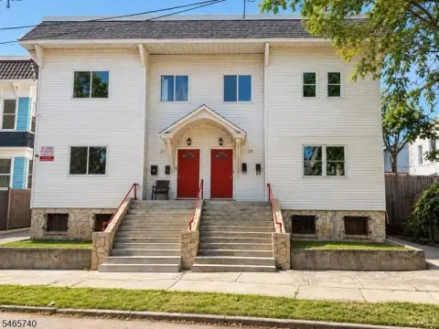 14-Bedroom Quadplex with Garages