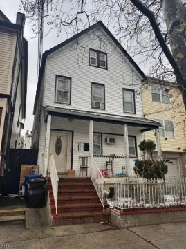 Triplex with Full Basement