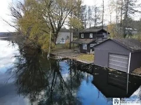 Cassadaga Lake Waterfront Oasis