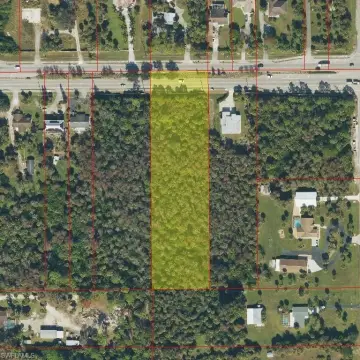 2.81 Acres in Naples, FL