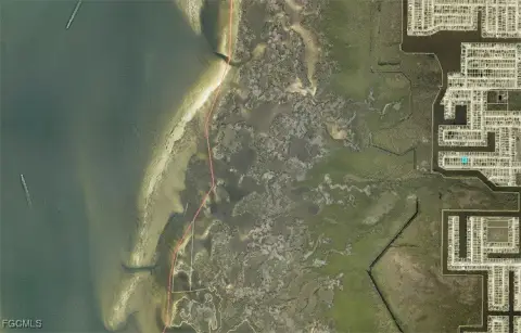 Waterfront Lot in Cape Coral