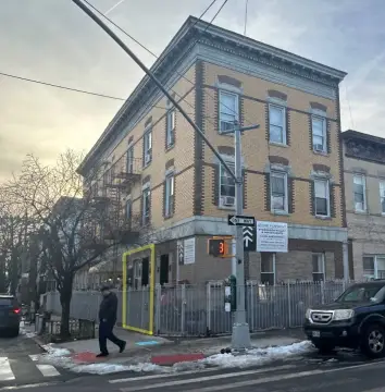 Ridgewood Retail/Office Space For Lease