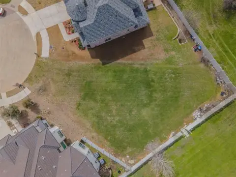 Residential Lot in Alhamra Valley