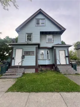 Income-Producing Triplex in Rochester, NY