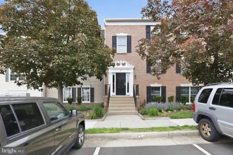 Updated 2-Bedroom Multi-Family Unit