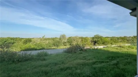 Residential Land Near Oso Creek