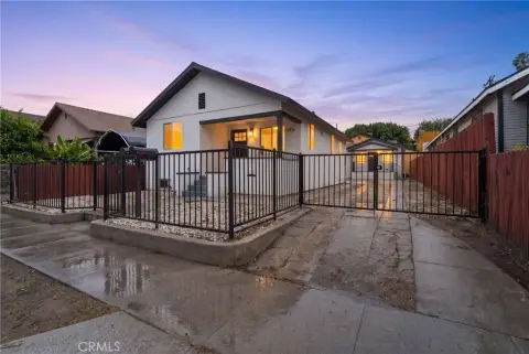Duplex with Detached Residences
