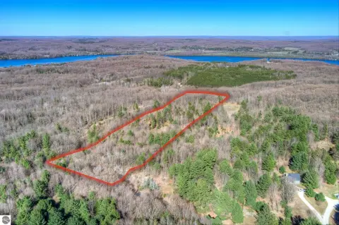 Wooded Hunting Parcel for Sale