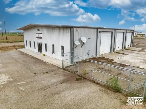 Industrial Flex Building with Office